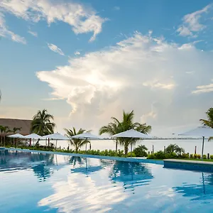 Real **** Cancún